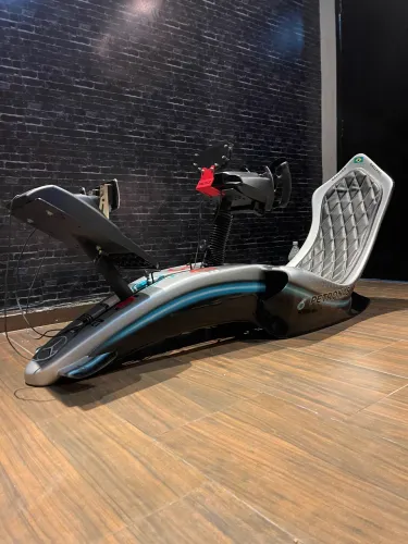 Cockpit 
