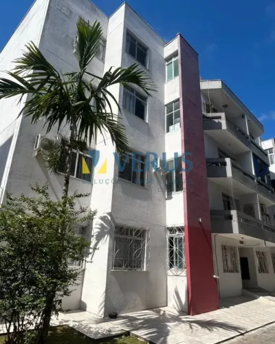 Apartamento com 02 Dormitórios em Itajaí