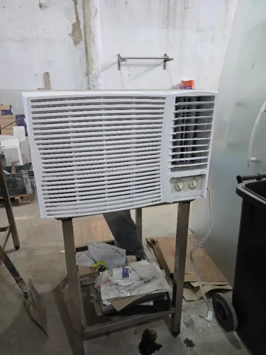 Ar condicionado Janela Springer 30000BTU/h Frio Mecânico - 220v