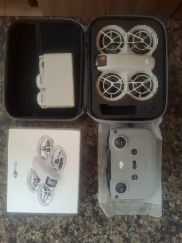 DRONE DJI NEO