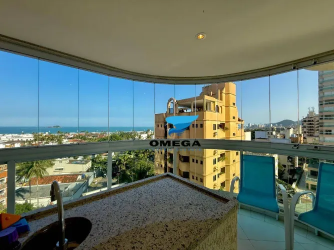 Apartamento à venda na praia da Enseada em Guarujá | Omega Imóveis