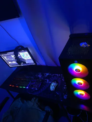 Pc gamer completo,acompanha todos os periféricos