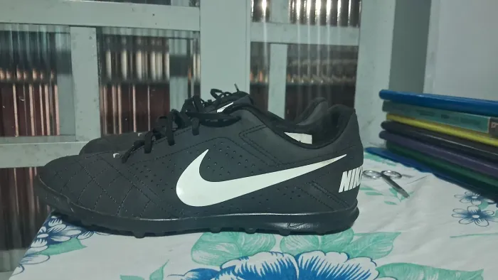 Chuteira Nike Beco 2 Society N° 39