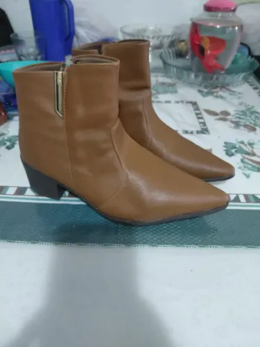 Bota Cano Curto 