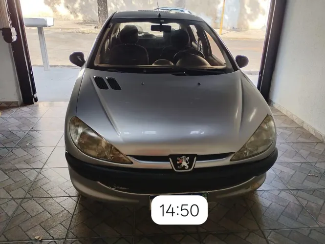 Peugeot 206 Sensation 1.4 Flex 8V 5P 2008