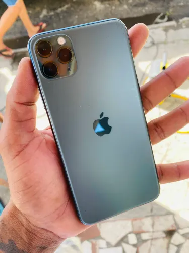 Vendo iPhone 11 Pro Max 64g