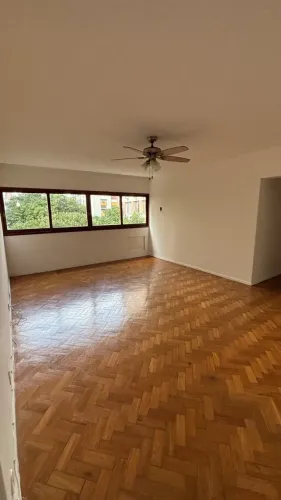 Apartamento para Locação em Copacabana 3 Quartos com Vaga de Garagem