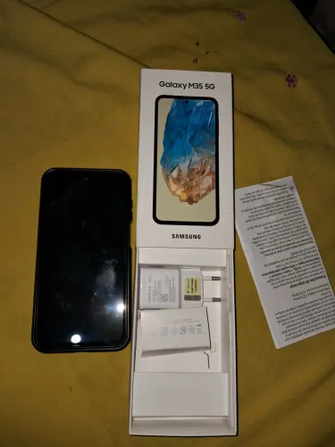 Galaxy m35 256gb 8gb ram 6000mah