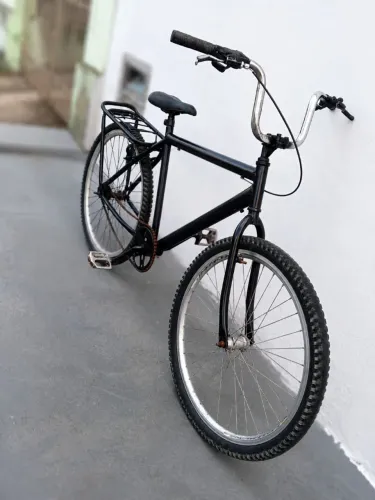 BICICLETA ARO 26 PRETA VALOR TEM CONVERSA 