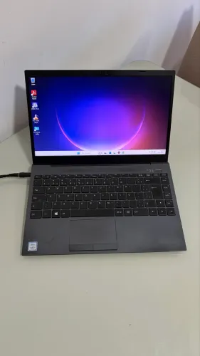 Notebook Vaio com SSD divido  no cartão core i3 oitava geração