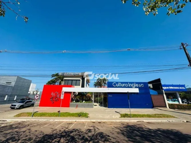 Prédio amplo para locação com excelente acabamento e localizaçao privilegiada. Av. Rio Mad