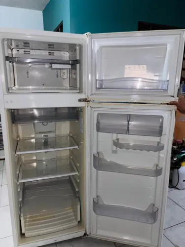 Geladeira consul 350 litros duplex. zap. *