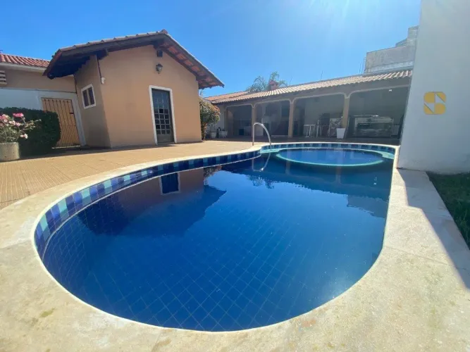 Residência ou Ponto Comercial - Jardim Cuiabá dispoínel para locação