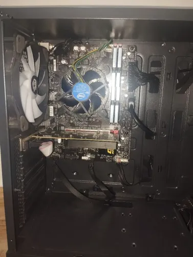 Computador gamer i5 7400 + GT 610 + 16 ram