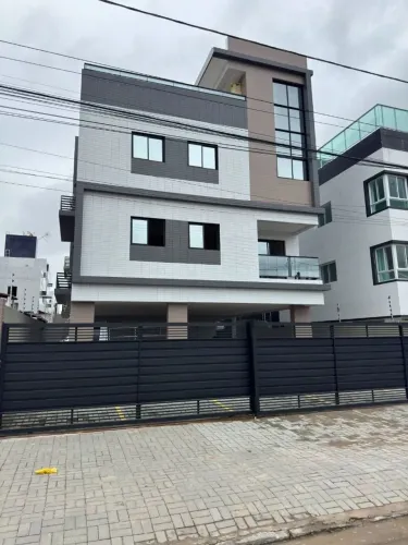 Apartamento com 2 dormitórios à venda, 49 m² prédio com elevador por R$ 379.900 - Bessa -