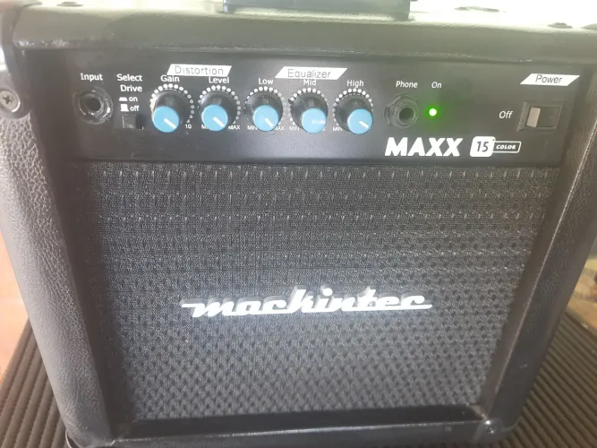 Amplificador Machintec Maxx 15 muito bom!
