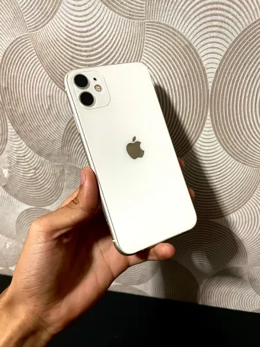 iPhone 11 128GB Branco - Face ID Funcionando perfeitamente