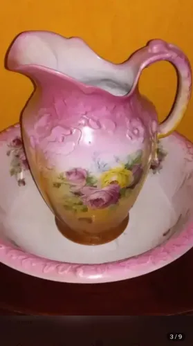 Jarra Bacia, Pinico, Saboneteira. Porcelana Villeroy & Boch.