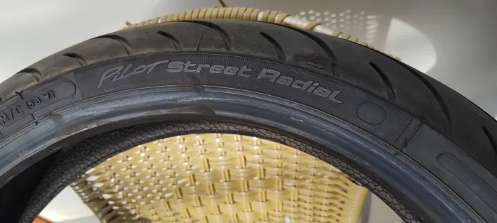 Pneu Michelin Pilot Street