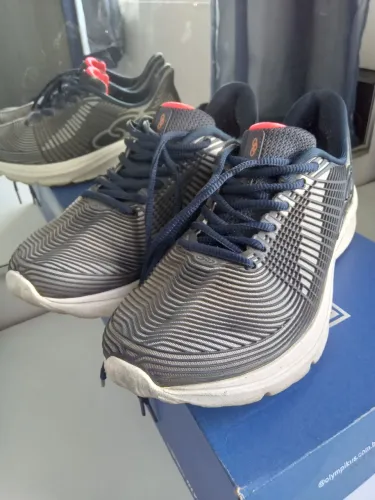 Tenis Olympikus 38