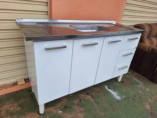 BALCÃO DE COZINHA EM AÇO USADO BEM CONSERVADO TUDO OK 1.50 COM PIA DE INOX ENTREGA GRÁTIS 