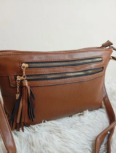 Bolsa Média Feminina 07 Divisorias Casual e Elegante 