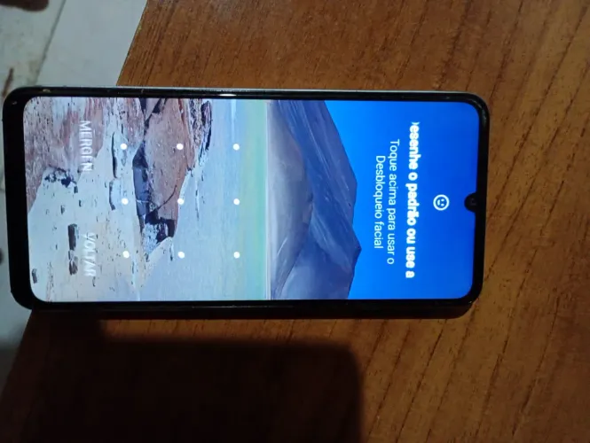 Vende um celular redimi c13 com 258 todo bom 