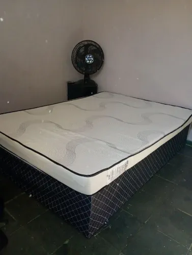 cama de casal colchão + base