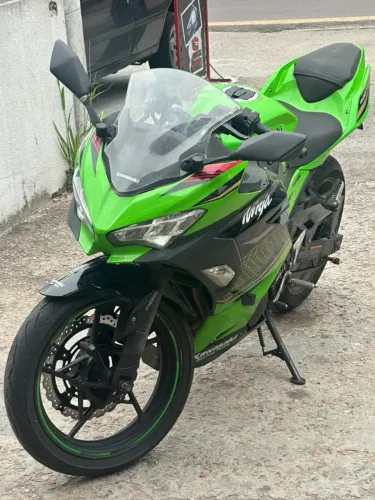 Kawasaki Ninja 400 2020 - Pneus Novos - Motor para Reparo