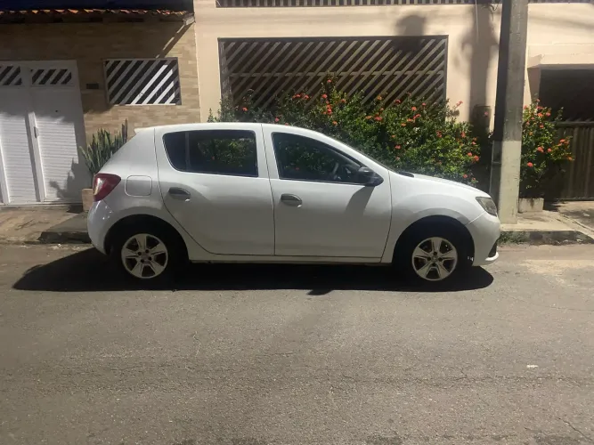Renault Sandero Authentique Hi-power 1.0 16V 5P 2016