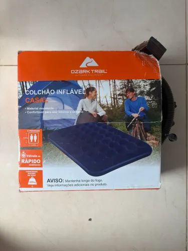 Colchão Inflável Casal Ozark Trail com bomba
