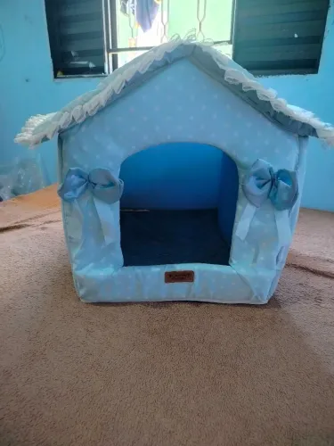Casinha pra gato , serve pra cachorro tbm 