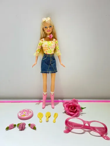 Barbie Spring Scene 2005