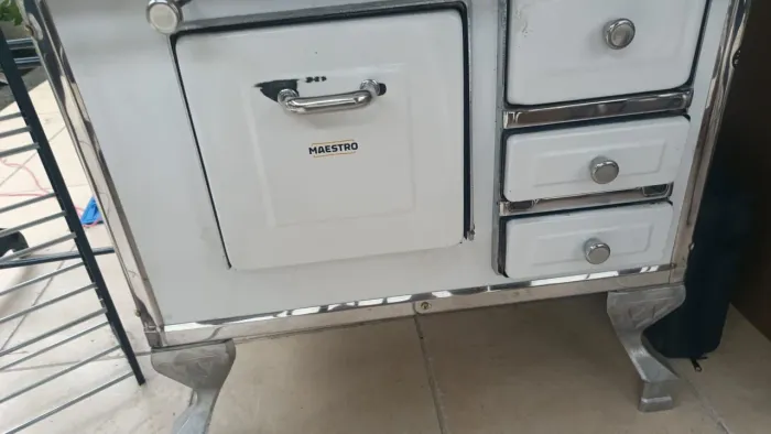 Fogão a lenha 