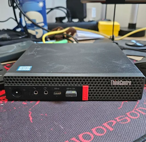 Lenovo ThinkCentre M720q Tiny