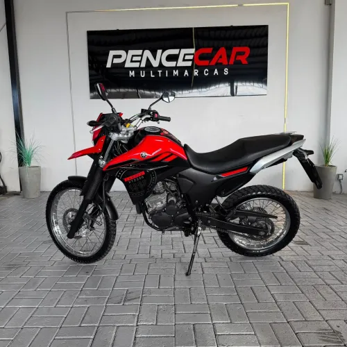 XTZ 250 LANDER CAPITÃO AMÉRICA FLEX ABS  VERMELHA 2023/2023