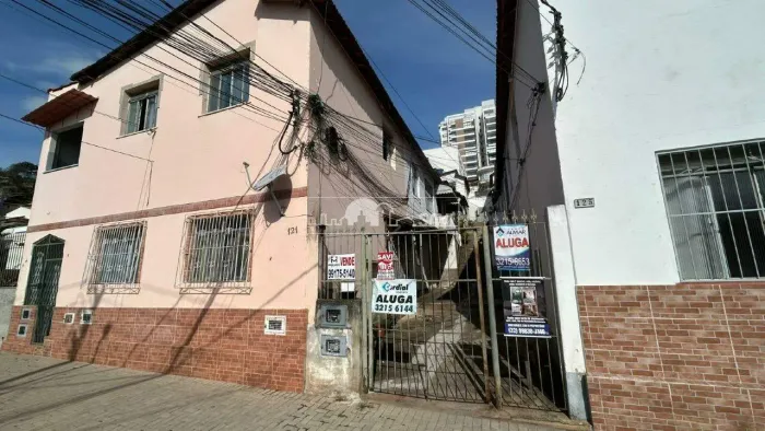 Casa 02 quartos para locação, Granbery - Juiz de Fora/MG