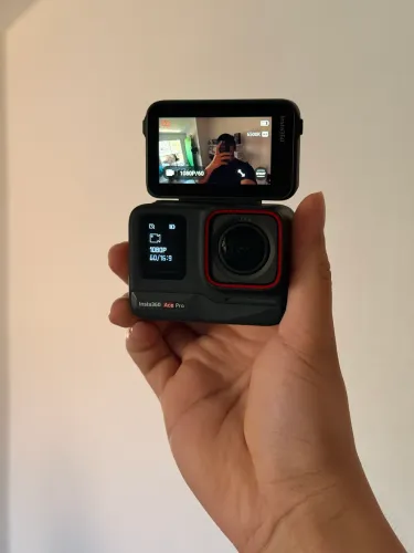 Insta360 Ace Pro - Novinha