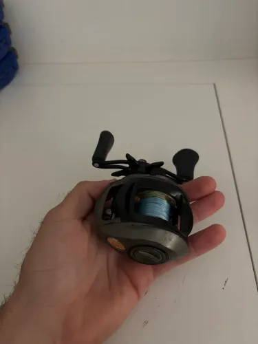 Carretilha de pesca Lado direito 