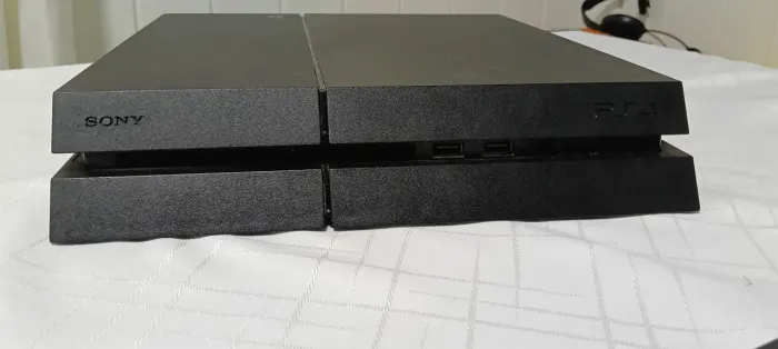 PS4 (troco ou vendo)