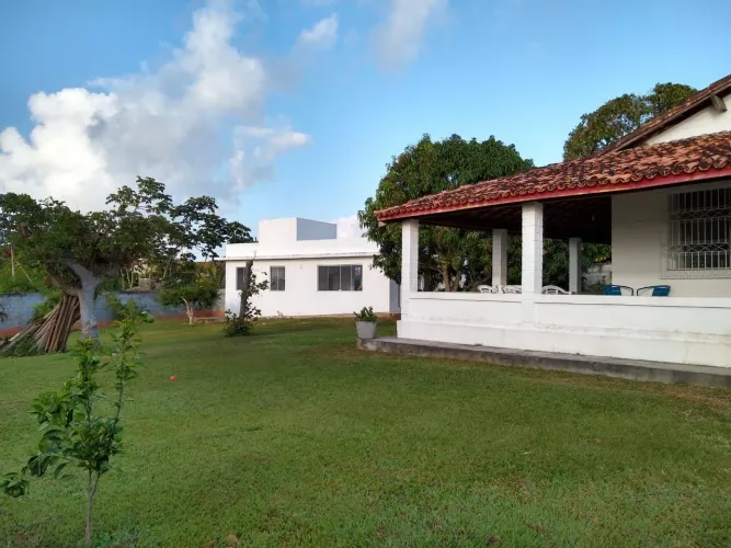Casa tipo sítio Próximo da Estrada do Coco