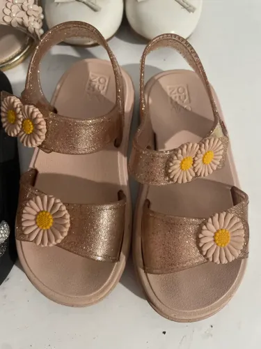 Lotinho de sapatos menina TAM 25