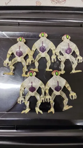 Dnalien unitário Ben 10 Original Bandai Boneco Brinquedo Figura Usado