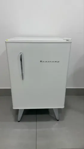 Frigobar retrô Brastemp 76 litros classic white 