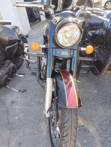 Vendo ou troco moto muito nova