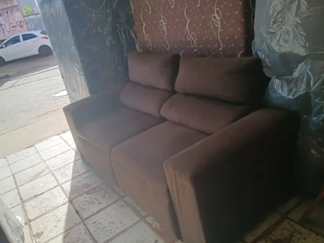 Vendo um sofá retrátil sofá novo