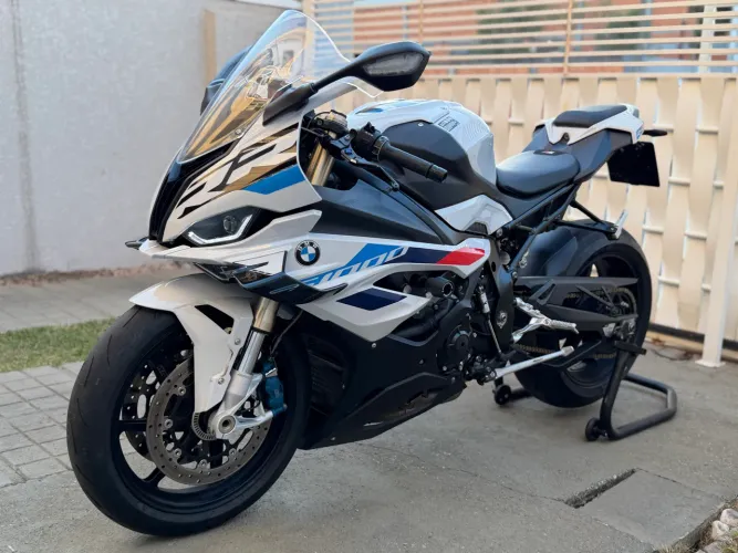 BMW S1000RR M Pack 2024
