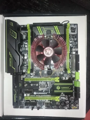 Placa-mãe Gamer Huananzhi X79 + E5-2667 V2 Barato