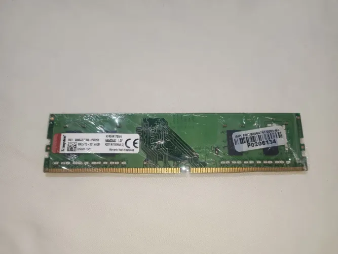 Memória RAM Kingston 4GB DDR4 2400MHz