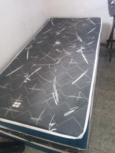 Cama box de solteiro